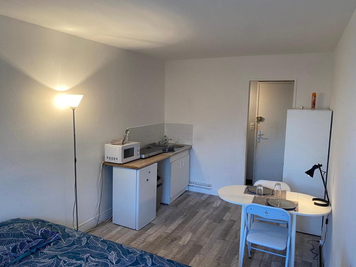 Studio 32 wifi Troyes Exterior foto