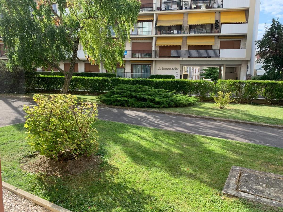 Studio 32 wifi Troyes Exterior foto